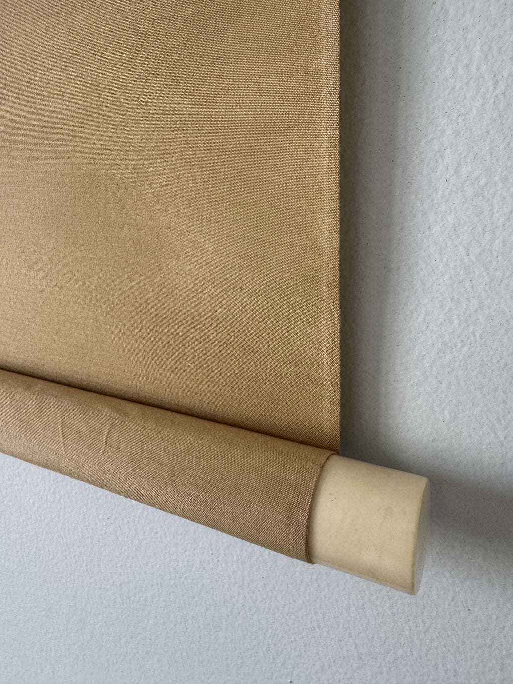 Charcoal Basket & Zen Wisdom | Japanese Yokomono Kakemono | Zenrei 無事是貴人 Rinzai Scroll