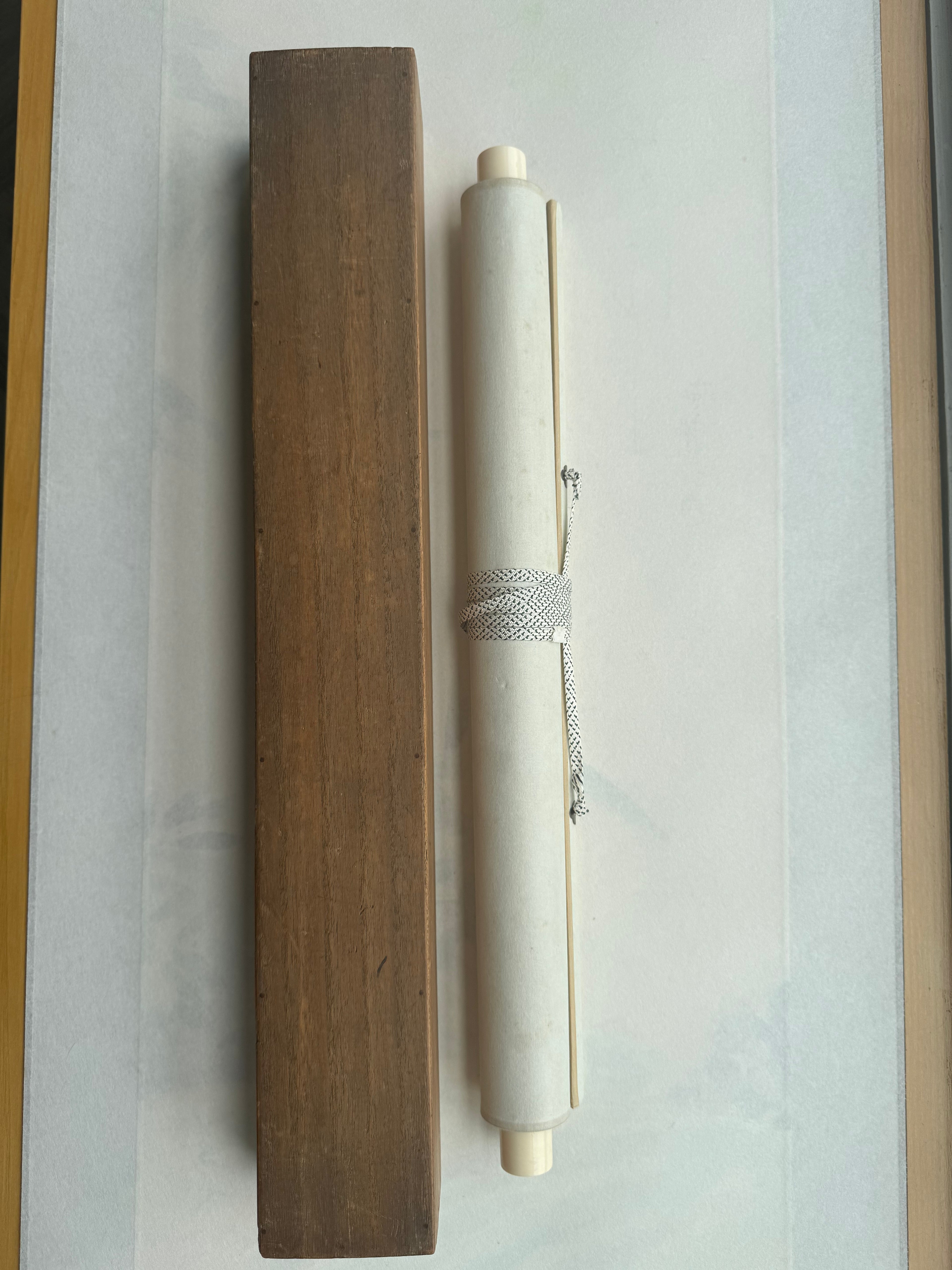 Charcoal Basket & Zen Wisdom | Japanese Yokomono Kakemono | Zenrei 無事是貴人 Rinzai Scroll