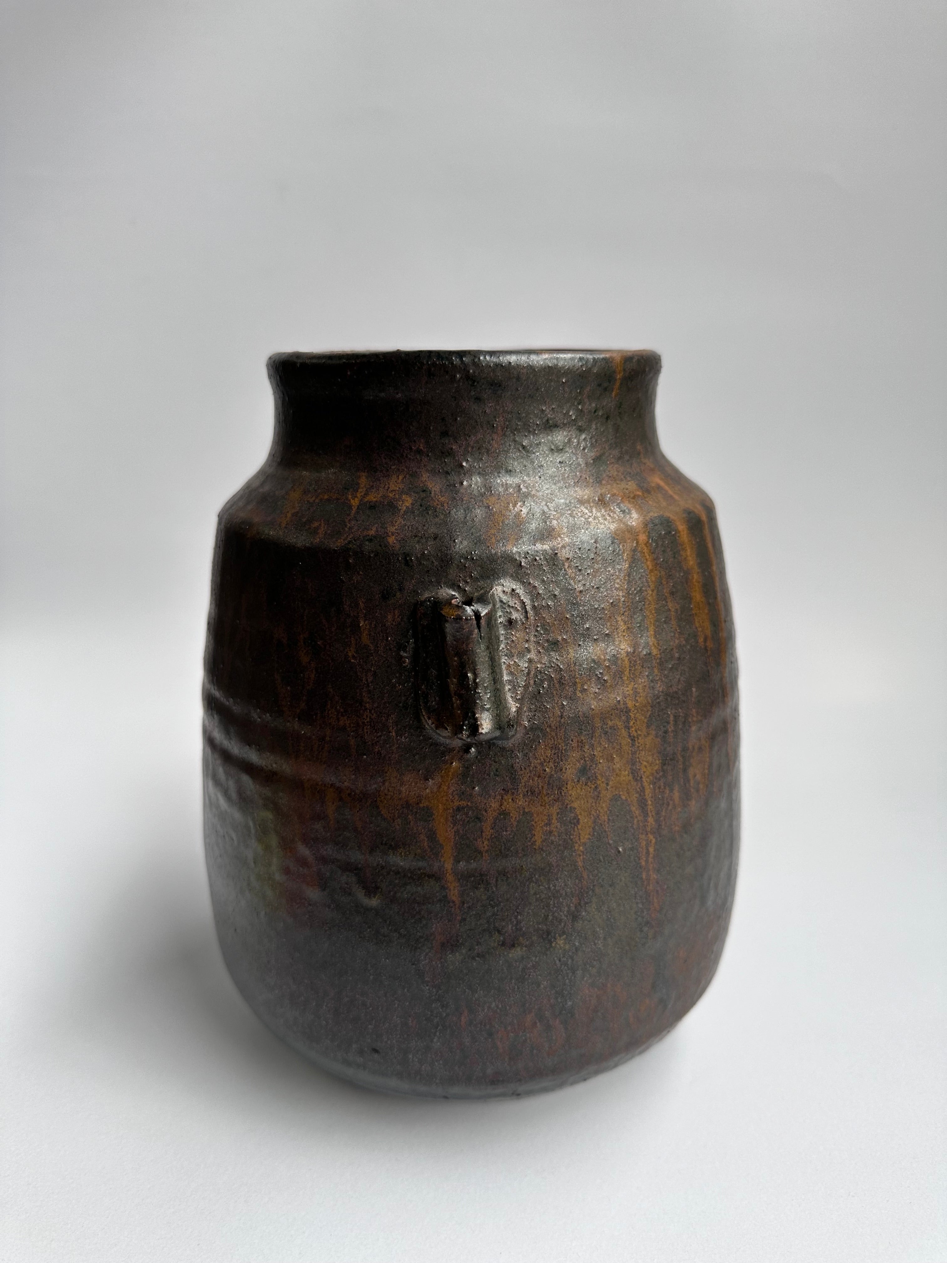 Large Japanese Bizen Flower Vase | Wood-Fired Pottery with Natural Flame Patterns | Chikoyaki
