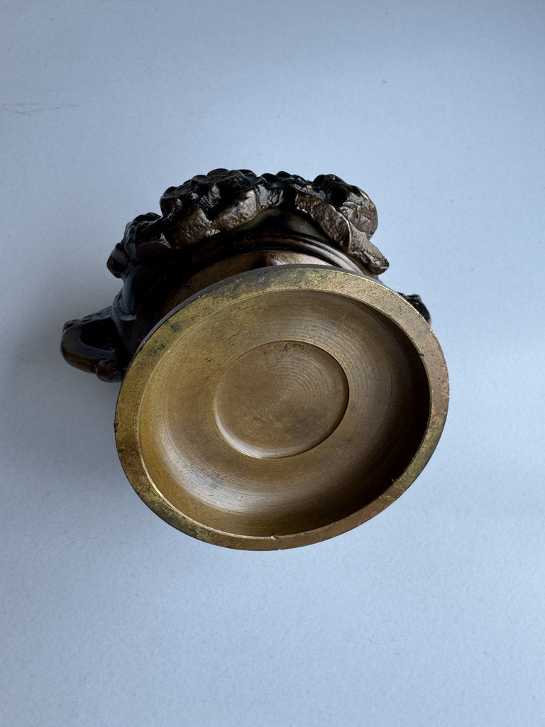 Vintage Japanese Buddhist Altar Set - Goro-gu Five-Piece Bronze - Meiji Era - Kacho Relief - Zō Shokudai - Stamped Foundry Mark