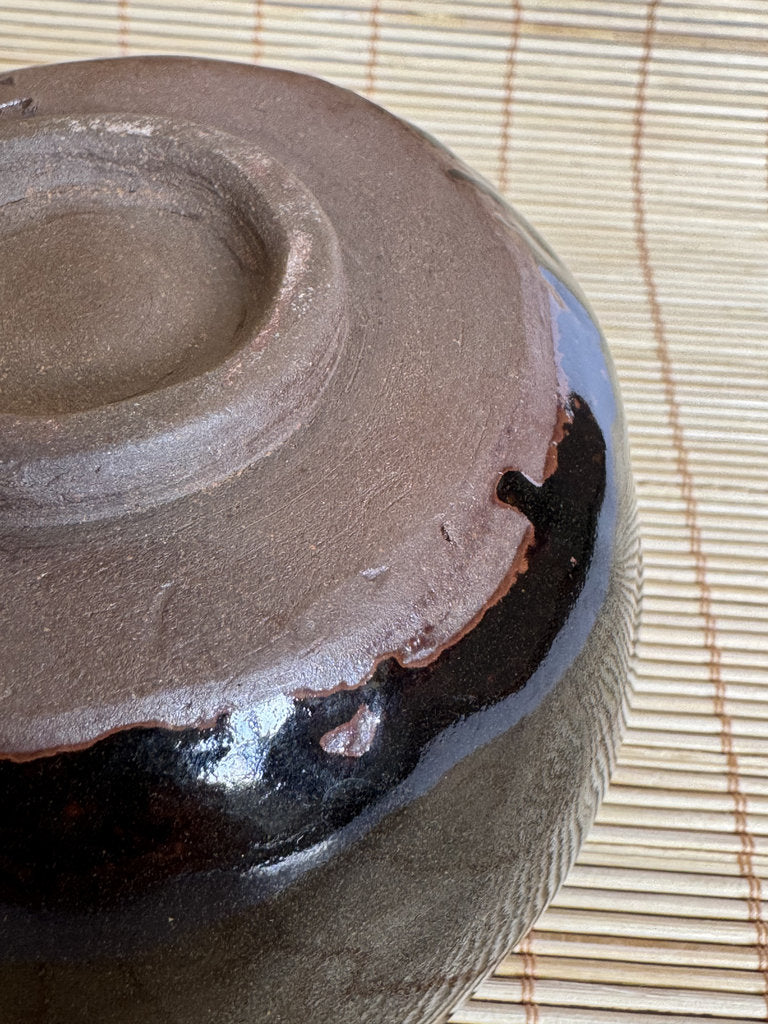 Kuro Glazed Hirazukuri Chawan | Showa Studio | Seto-kuro Style | Summer Tea Bowl