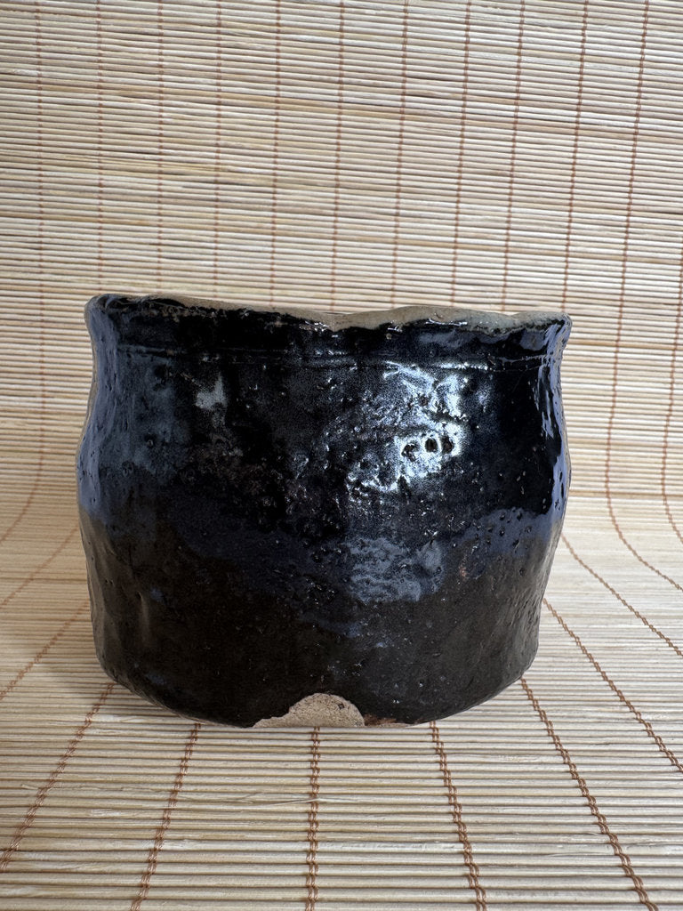Kuro-Oribe Chawan Tea Bowl | Showa Studio | Half Black Iron Glaze | Furuta Aesthetic