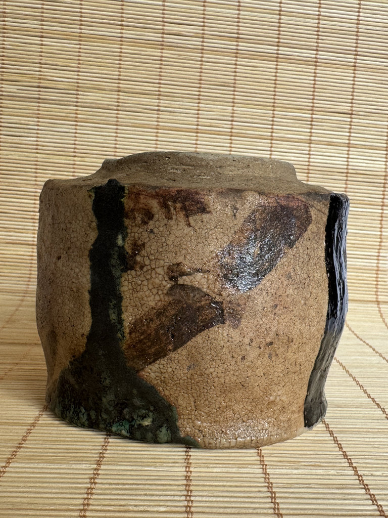 Kuro-Oribe Chawan Tea Bowl | Showa Studio | Half Black Iron Glaze | Furuta Aesthetic