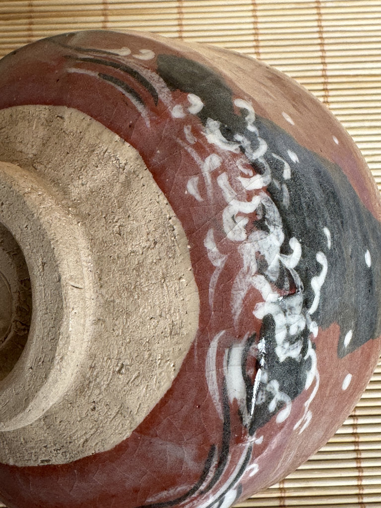Kenzan-Style Aka Chawan | Ariso Wave & Rock | Red Iron Glaze | Kyō-yaki Tradition