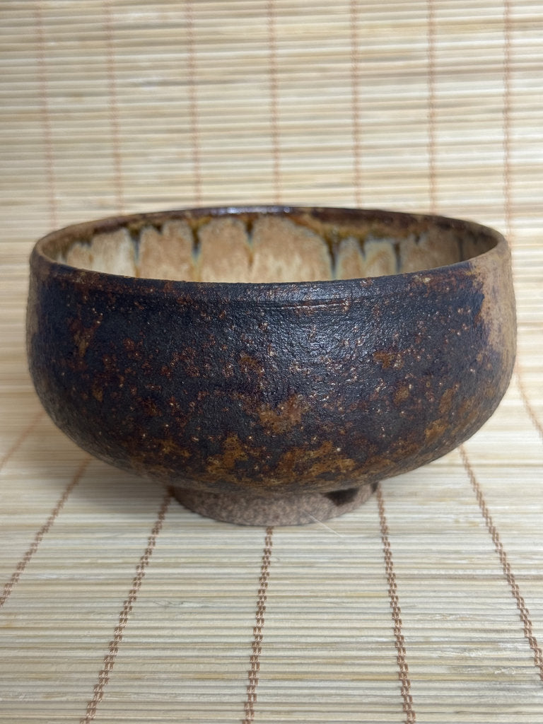 Shigaraki Chawan – Handcrafted Japanese Wabi-Sabi Tea Bowl