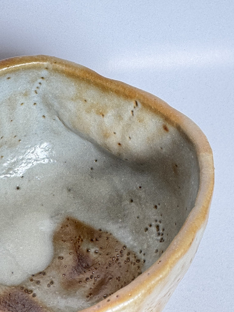 Studio Chawan 1989 | Natural Ash Glaze | Showa–Heisei Year | Dated Artist Cipher