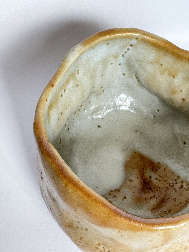 Studio Chawan 1989 | Natural Ash Glaze | Showa–Heisei Year | Dated Artist Cipher