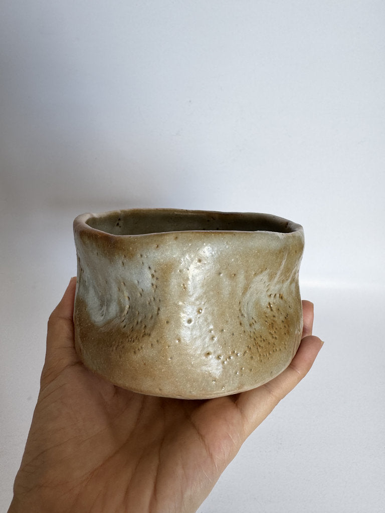 Studio Chawan 1989 | Natural Ash Glaze | Showa–Heisei Year | Dated Artist Cipher