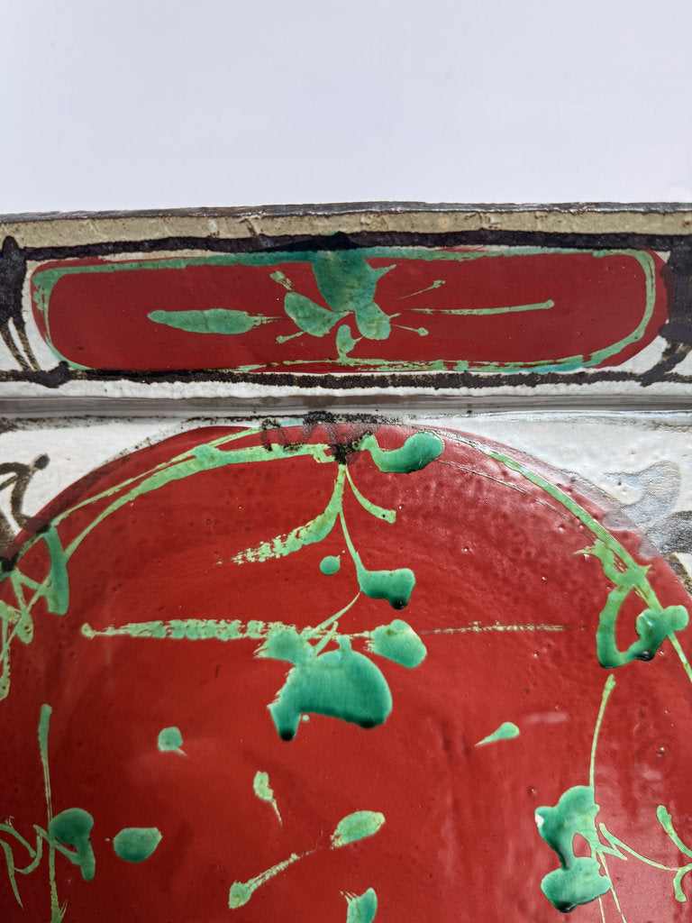 Vintage Japanese Kutani Pottery Dish, Aka Midori Glazed Ceramic Plate, Edo Meiji Era, Red Green Enamel, Collector Antique, Wood Stand Included