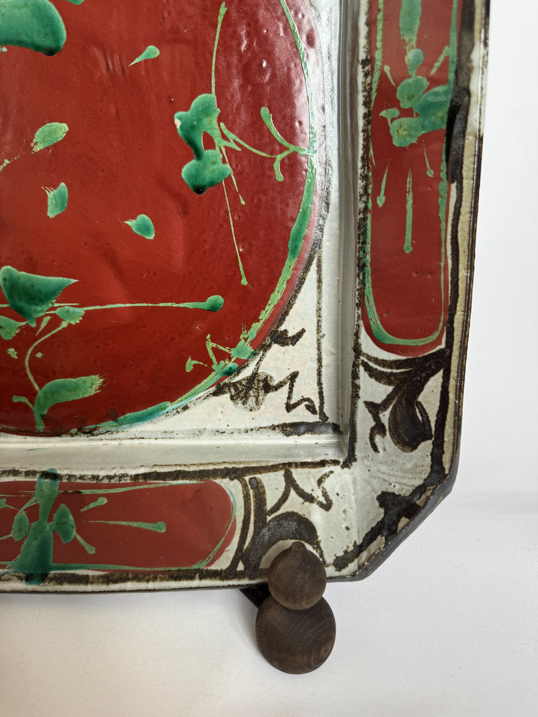Vintage Japanese Kutani Pottery Dish, Aka Midori Glazed Ceramic Plate, Edo Meiji Era, Red Green Enamel, Collector Antique, Wood Stand Included