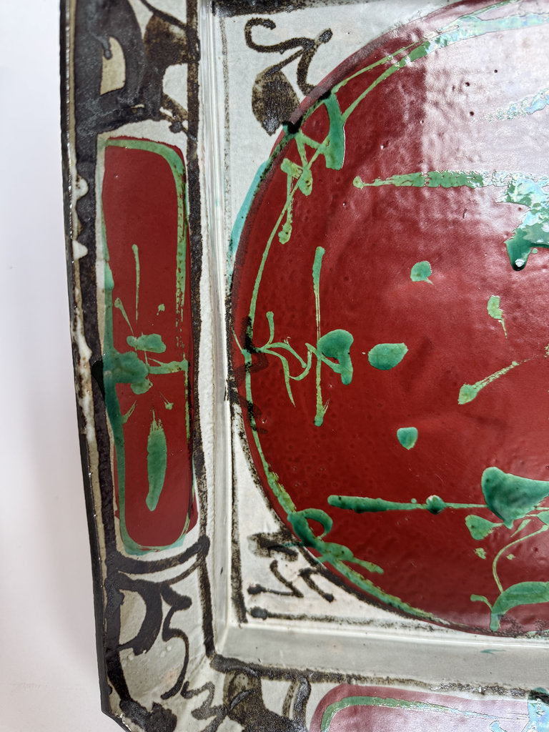 Vintage Japanese Kutani Pottery Dish, Aka Midori Glazed Ceramic Plate, Edo Meiji Era, Red Green Enamel, Collector Antique, Wood Stand Included