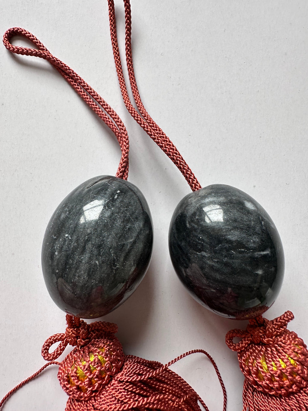 Natural Black Onyx Marble Fūchin – Japanese Scroll Weight Pair with Rust Silk Tassels | Handmade Kakemono Stone Weights