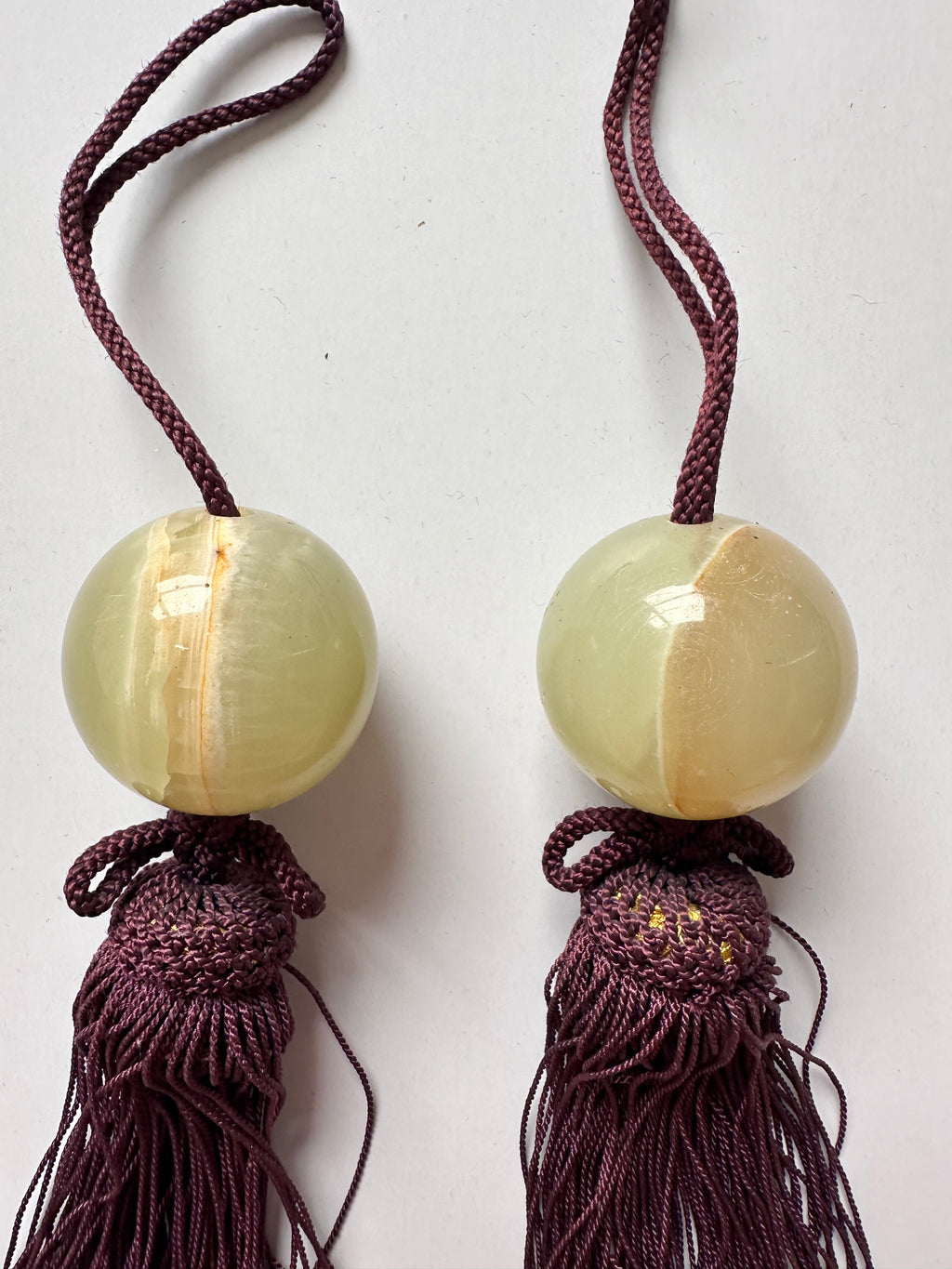 Light Honey Onyx Fūchin Scroll Weights – Burgundy Tassels | Japanese Kakemono Hanging Weights (Pair)