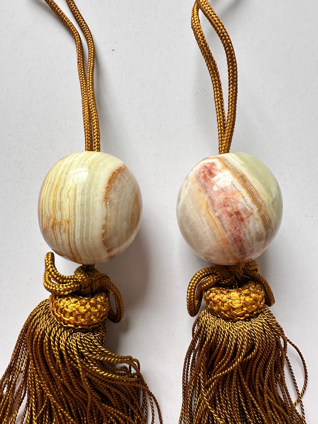 Banded Onyx Fūchin Scroll Weights – Golden Tassels | Japanese Kakemono Hanging Weights (Pair)