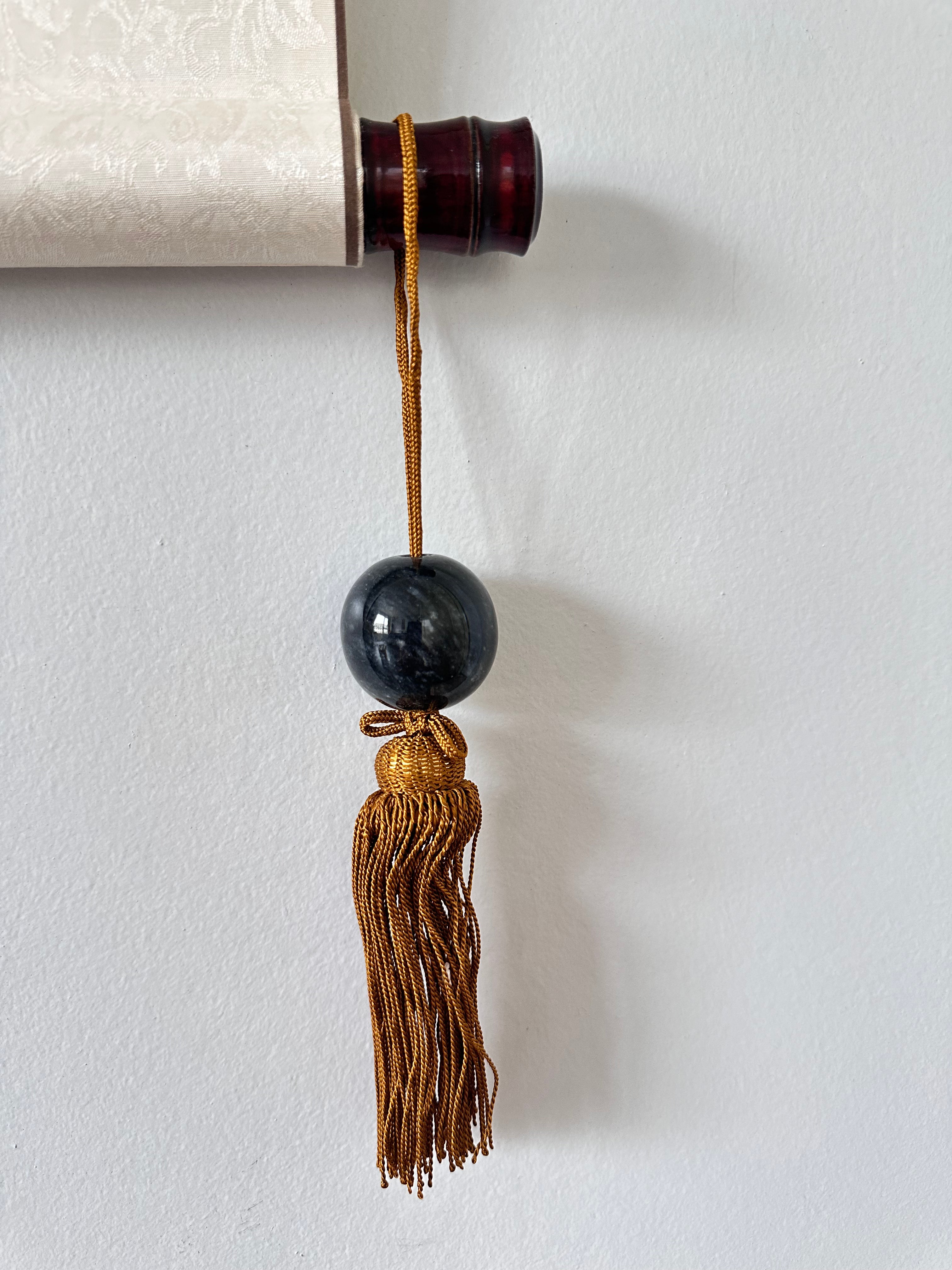 Dark Onyx Fūchin Scroll Weights – Antique Gold Tassels | Japanese Kakemono Hanging Weights (Pair)