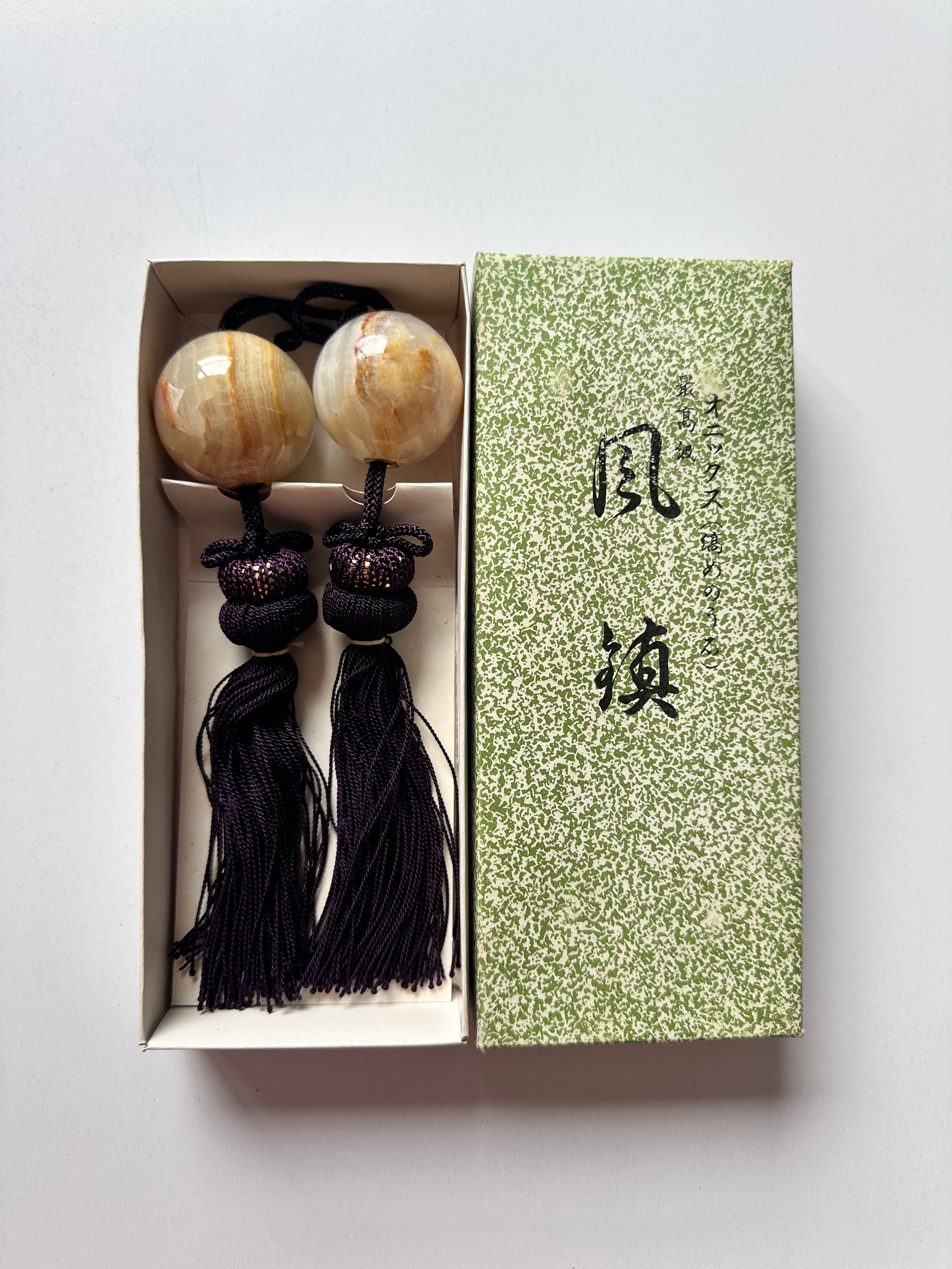 Honey Onyx Fūchin Scroll Weights – Plum Tassels | Japanese Kakemono Hanging Weights (Pair)