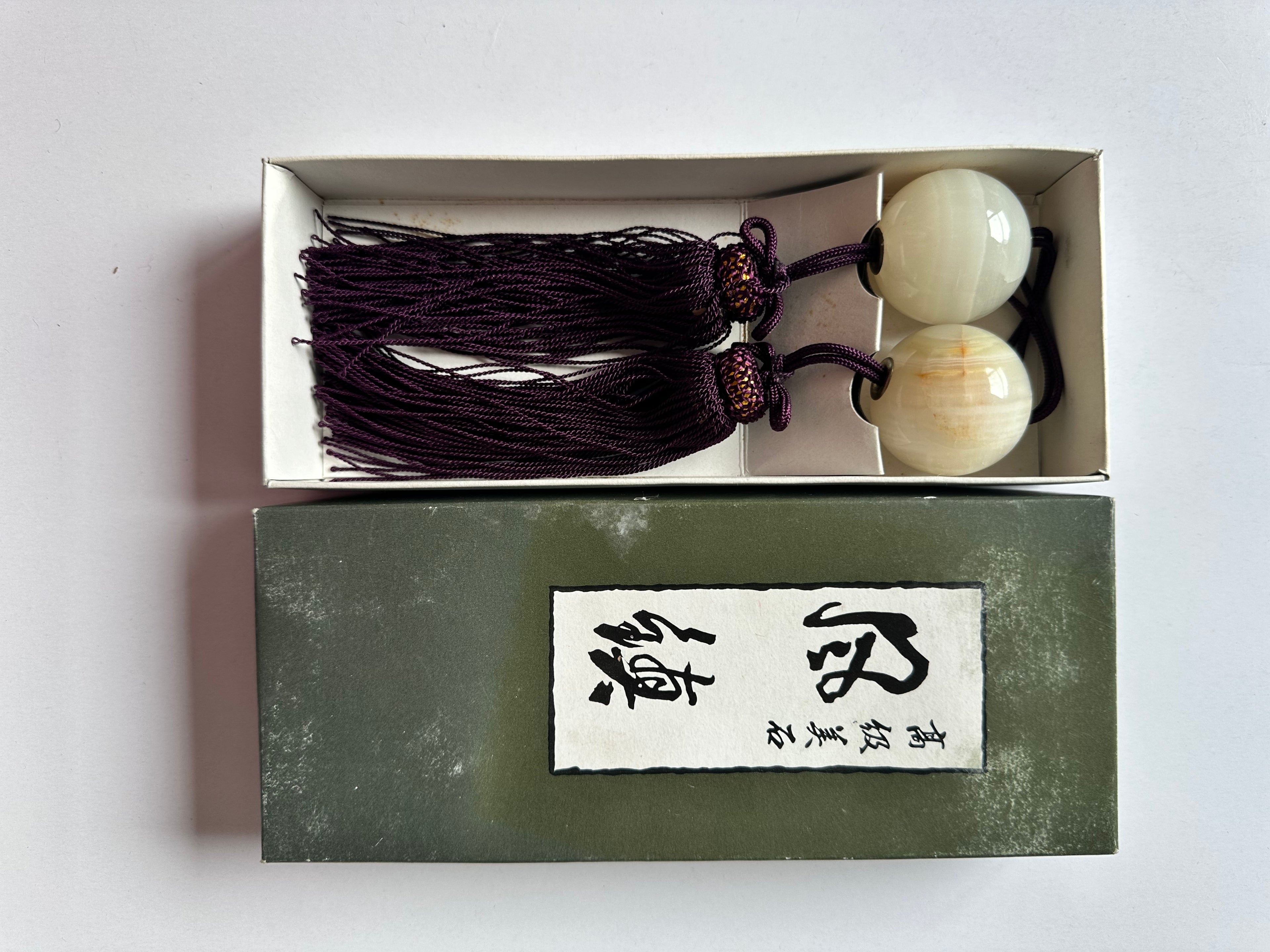 Natural Onyx Fūchin Pair – Japanese Kakemono Scroll Weights with Burgundy Tassels | Handmade Hanging Scroll Accessories