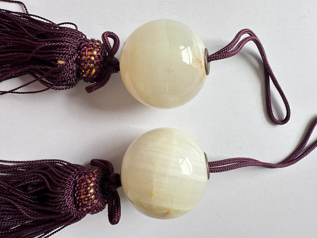 Natural Onyx Fūchin Pair – Japanese Kakemono Scroll Weights with Burgundy Tassels | Handmade Hanging Scroll Accessories