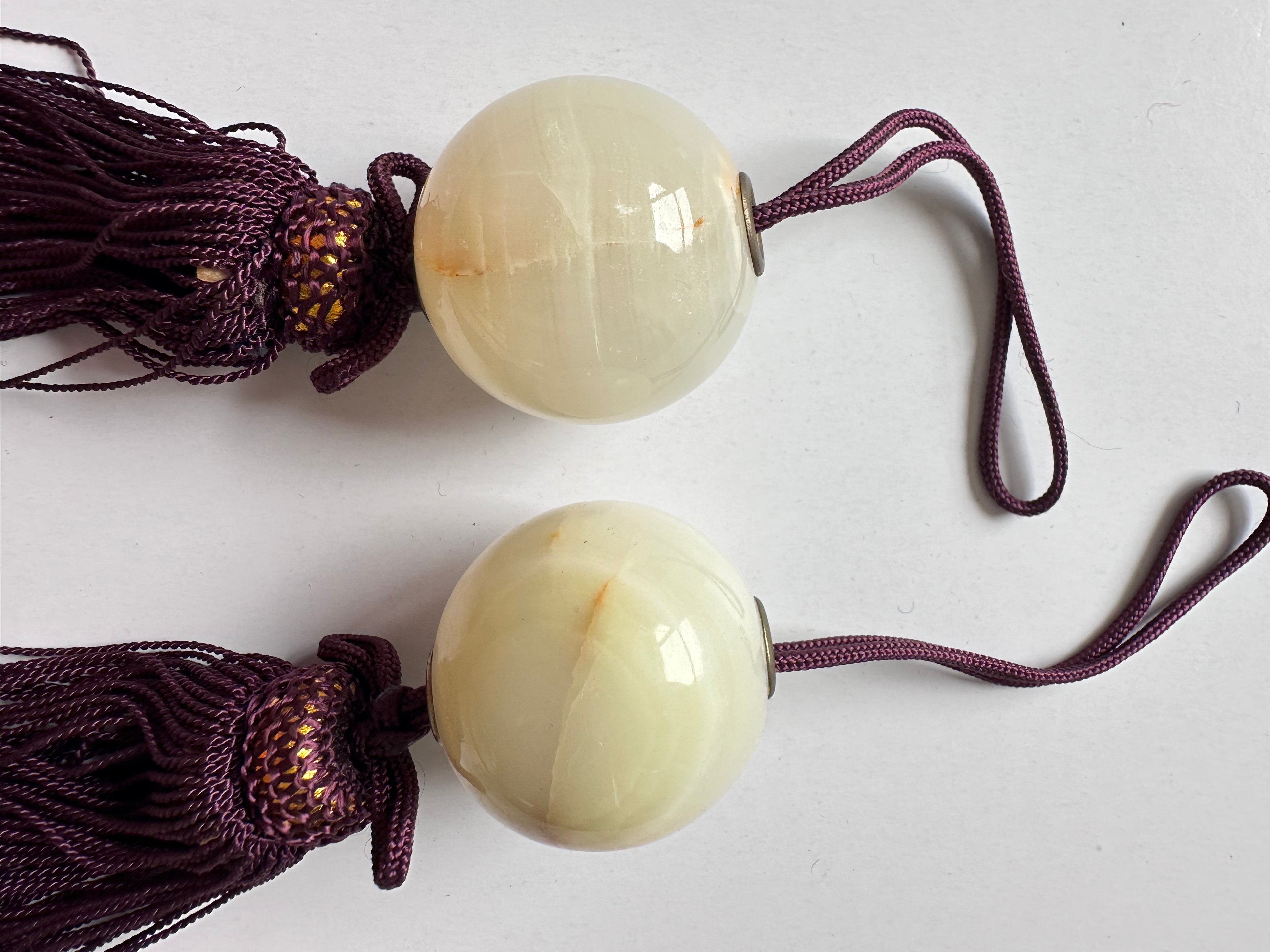 Natural Onyx Fūchin Pair – Japanese Kakemono Scroll Weights with Burgundy Tassels | Handmade Hanging Scroll Accessories