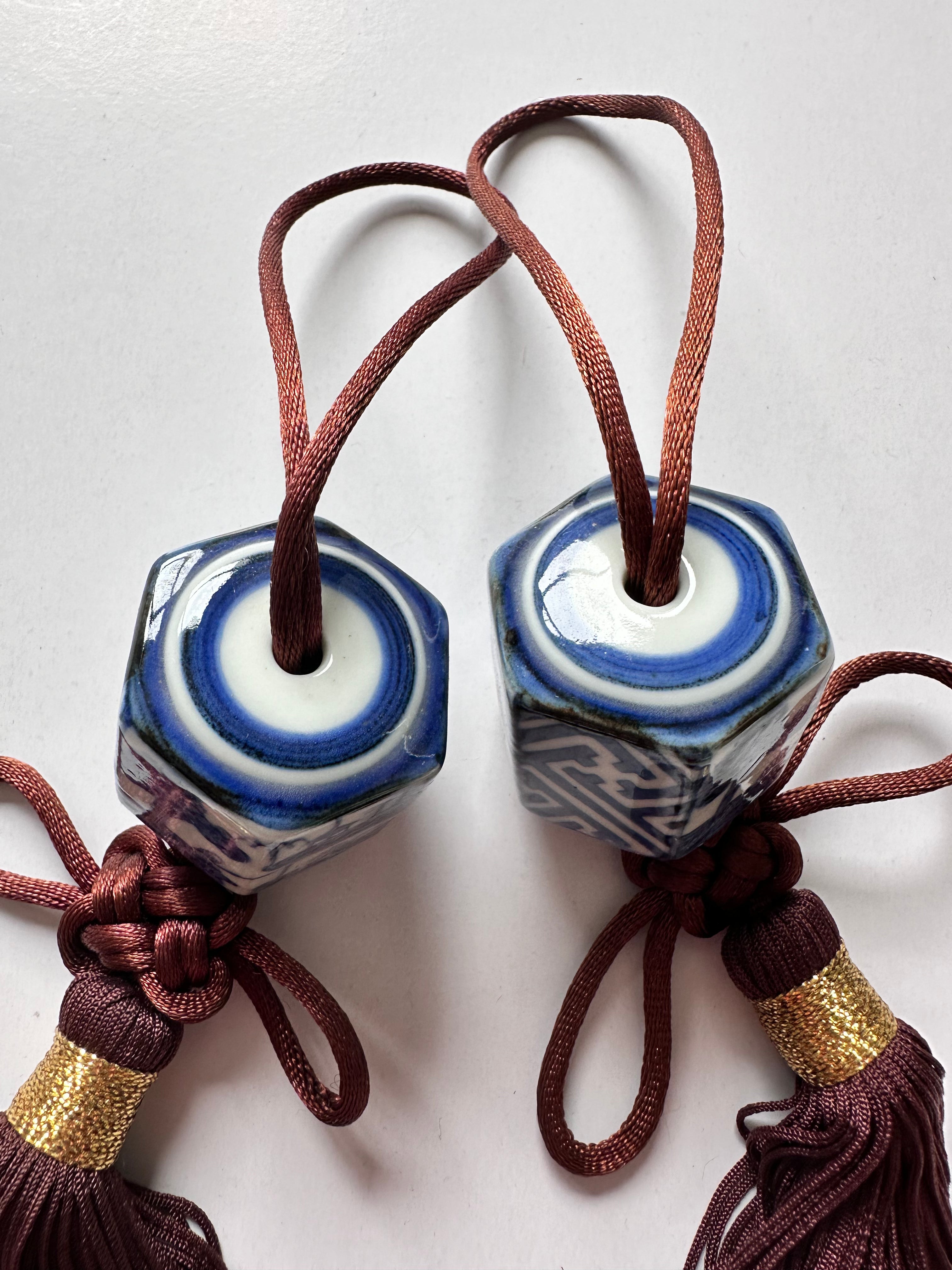 Japanese Porcelain Fūchin Pair – Blue & White Hexagon Kakemono Scroll Weights