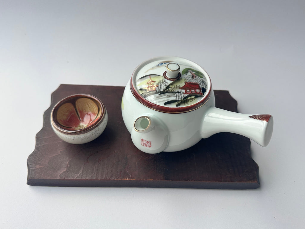 Vintage Kutani Porcelain Teapot – Hand-Painted Japanese Landscape, White Glaze Kyusu