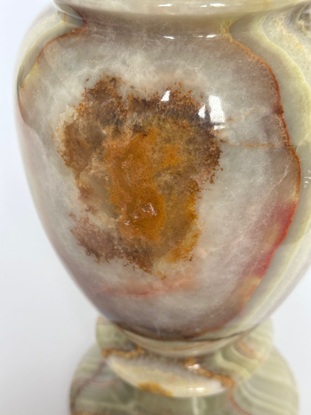 Natural Onyx Stone Vase – Hand-Carved Pakistani Onyx with Unique Marble-Like Veins