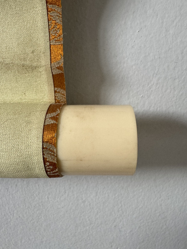 Antique Japanese Calligraphy Scroll, "When Inspiration Comes, No Time to Look Back", Bold Cursive Zen Ink Script, Signed