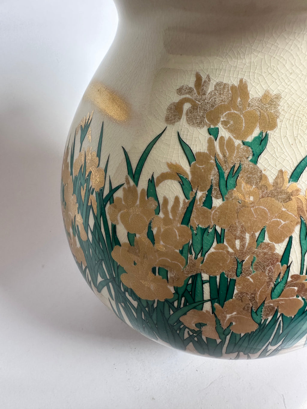 Kutani Vase Gold Iris Kakitsubata Kinrande Gilt Crackle Glaze Ivory Porcelain Signed Toei Showa