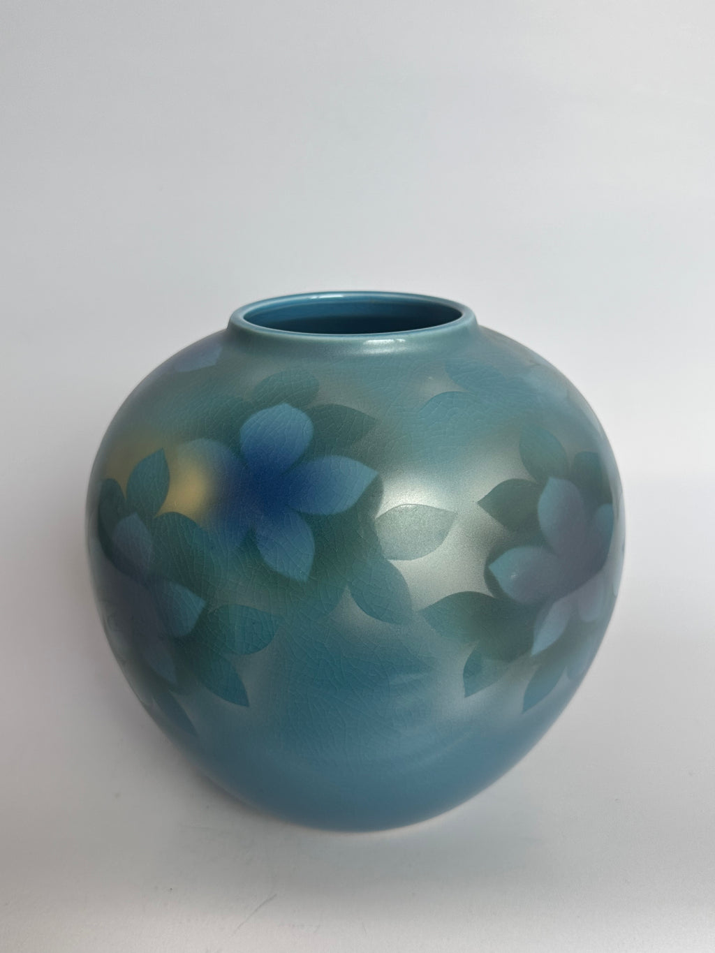 Kutani Vase Blue Hydrangea Ajisai Ginsai Silver Glaze Monochrome Japanese Porcelain Globe Form Showa Studio Ceramics Collector