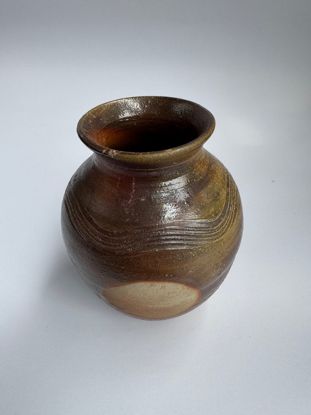 Vintage Bizen-yaki Flower Vase “Botamochi” | Japanese Wood-fired Pottery by Chikoyaki
