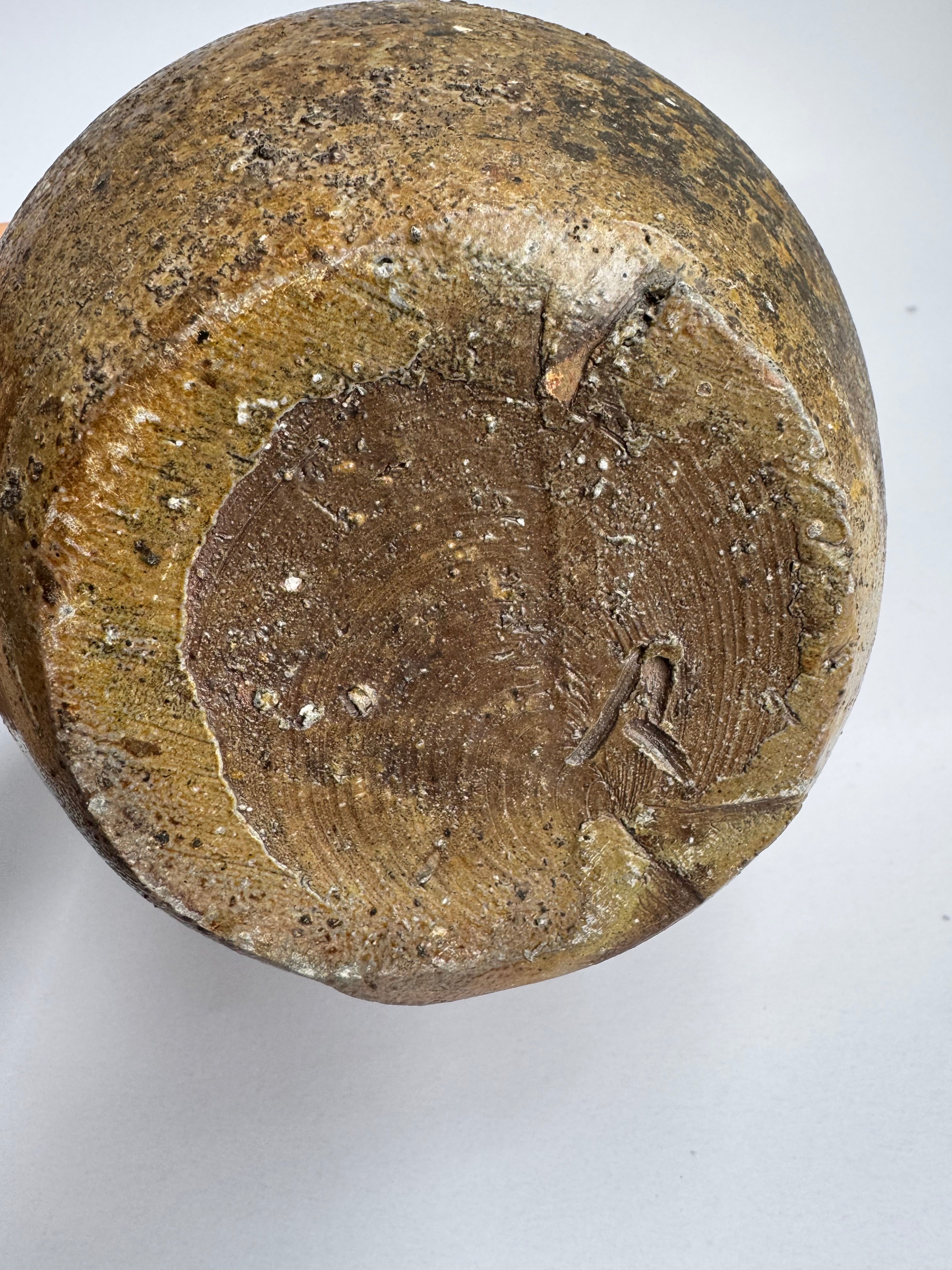 Vintage Bizen-yaki Flower Vase “Botamochi” | Japanese Wood-fired Pottery by Chikoyaki