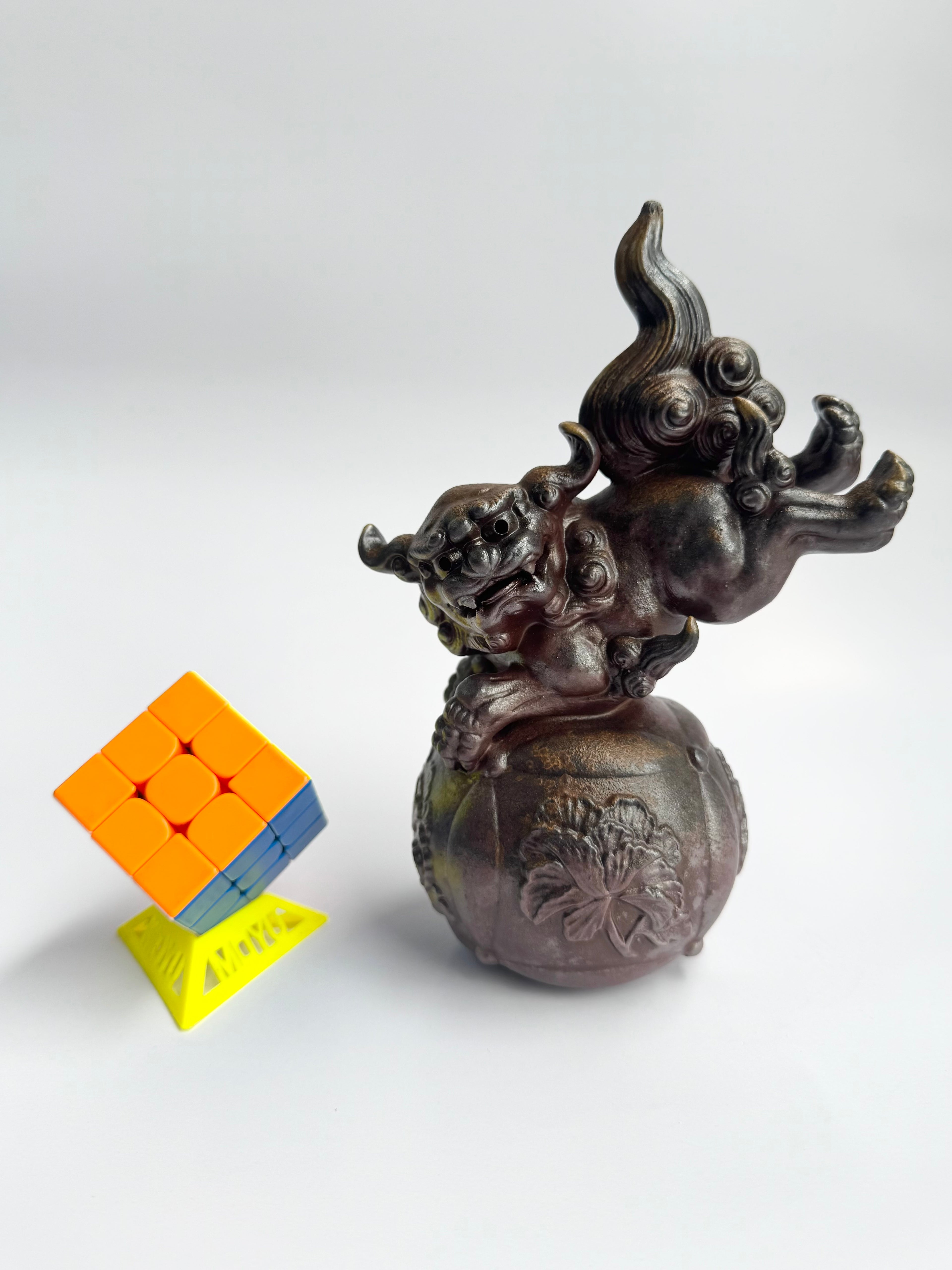 Bizen Shishi Lion Sculpture - Handmade Japanese Guardian Figurine in the Style of Kimura