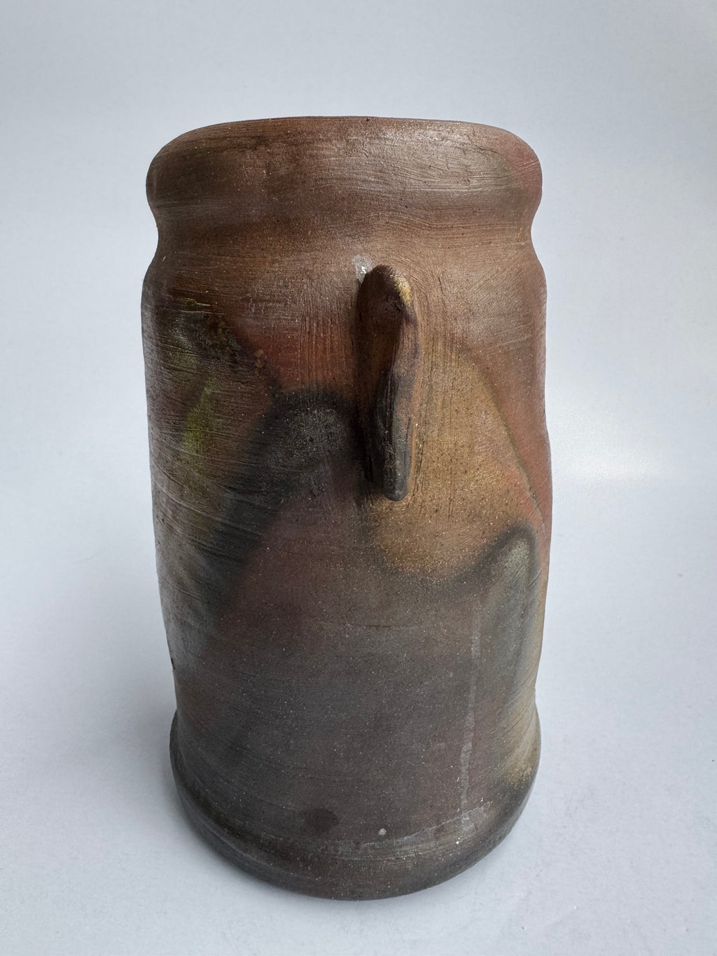 Bizen Flower Vase with Hi-iro Fire Marks
