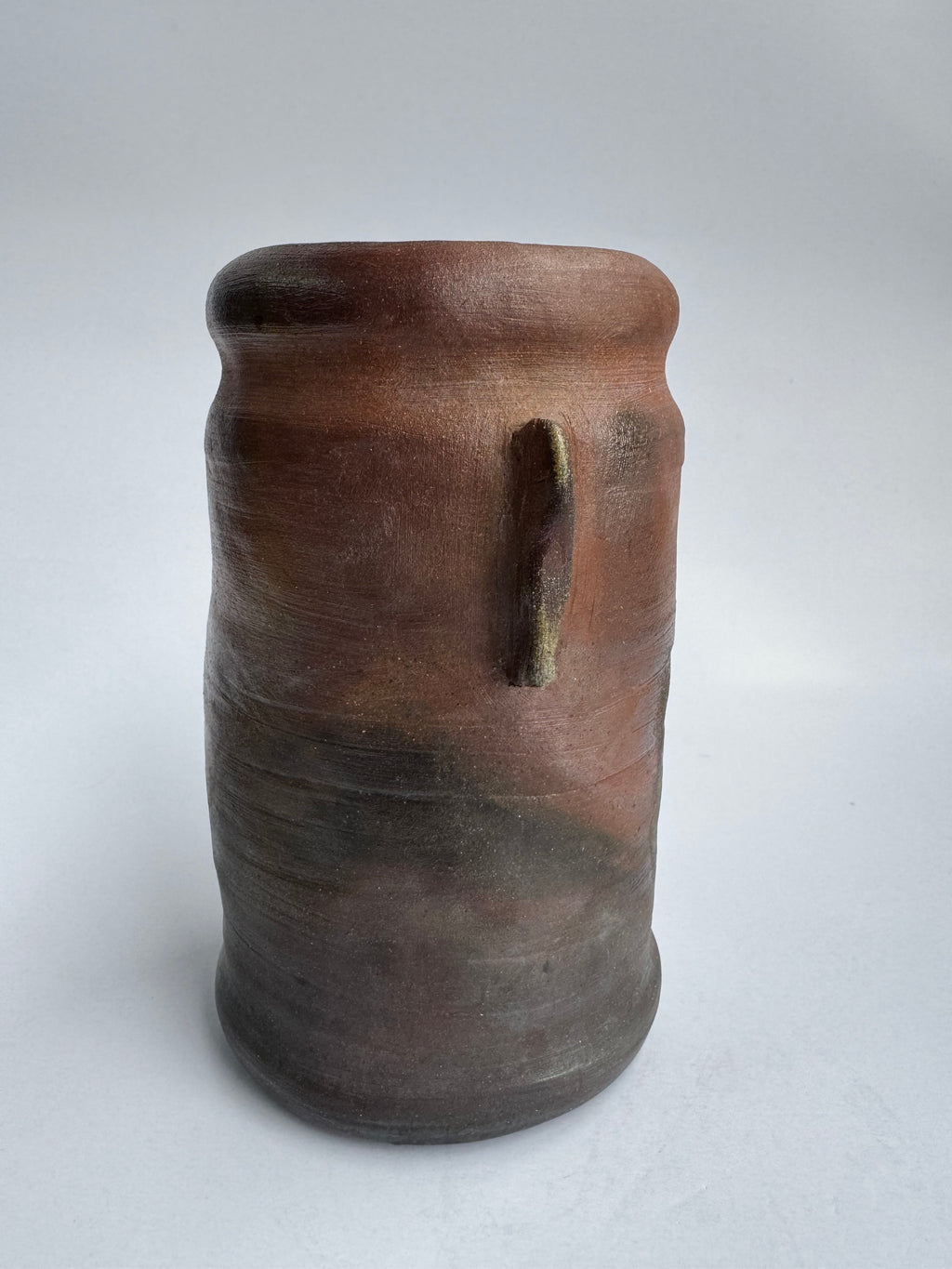 Bizen Flower Vase with Hi-iro Fire Marks