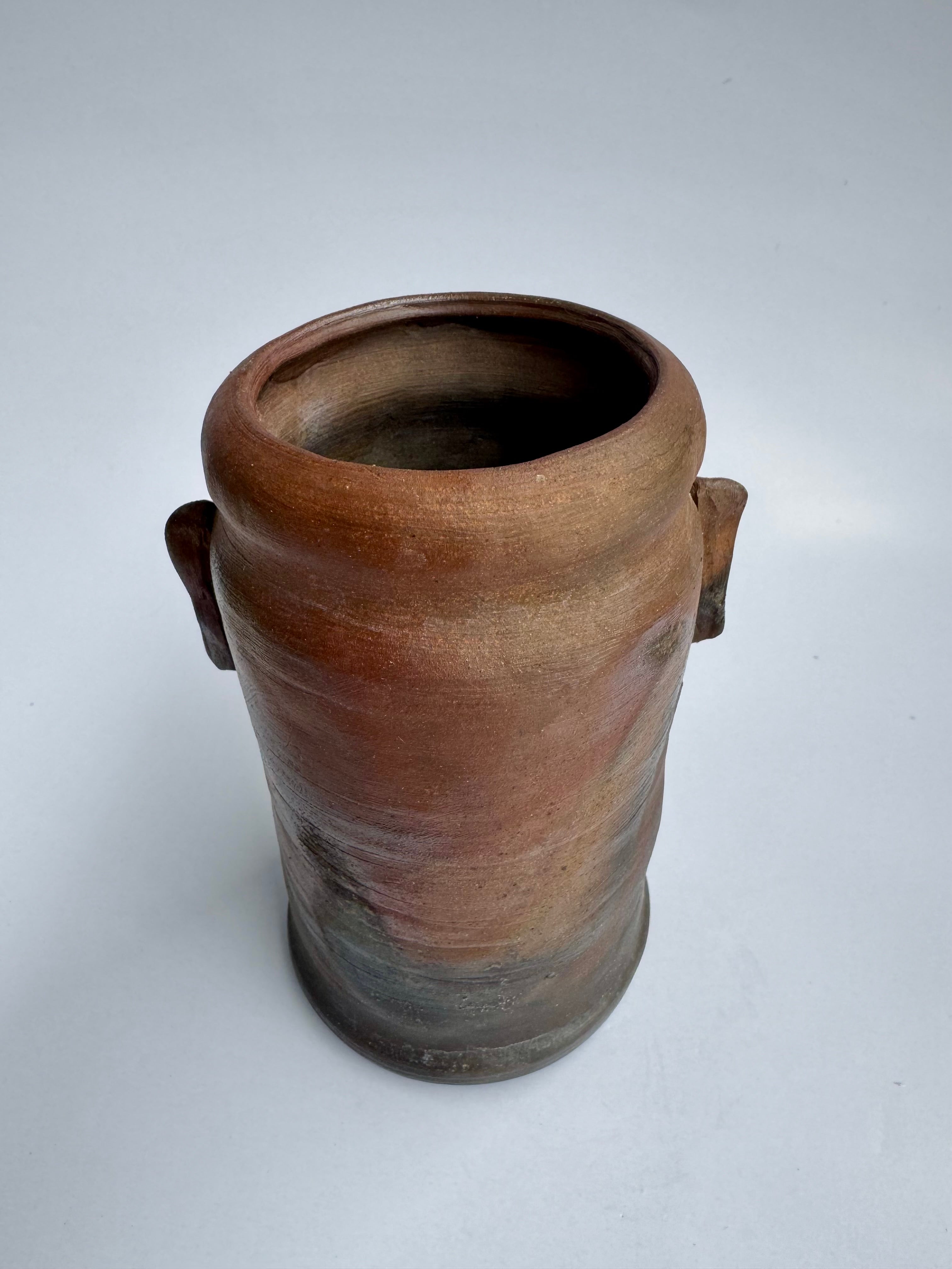 Bizen Flower Vase with Hi-iro Fire Marks