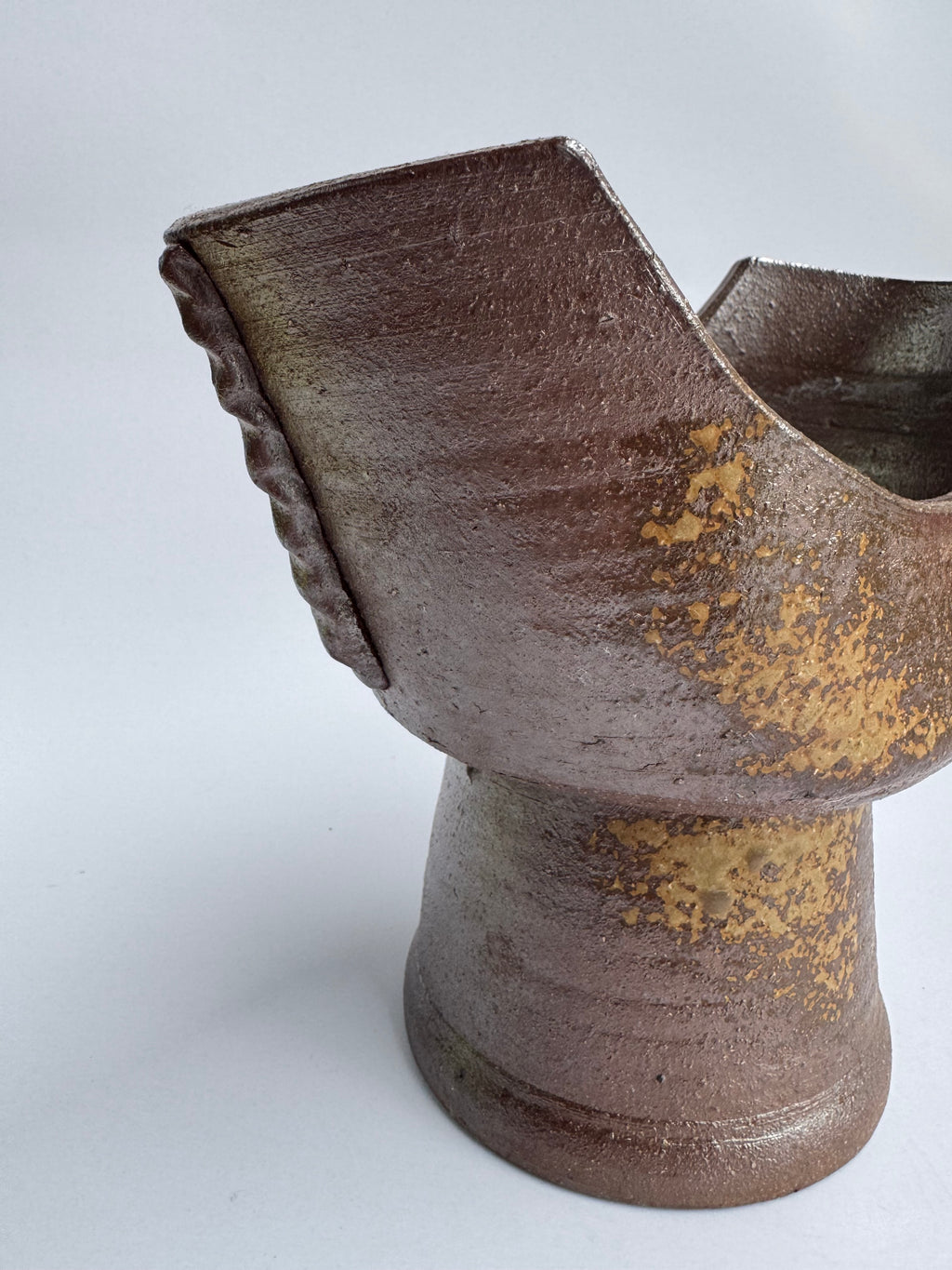 Bizen Ikebana Vase | Wood-Fired Japanese Pottery