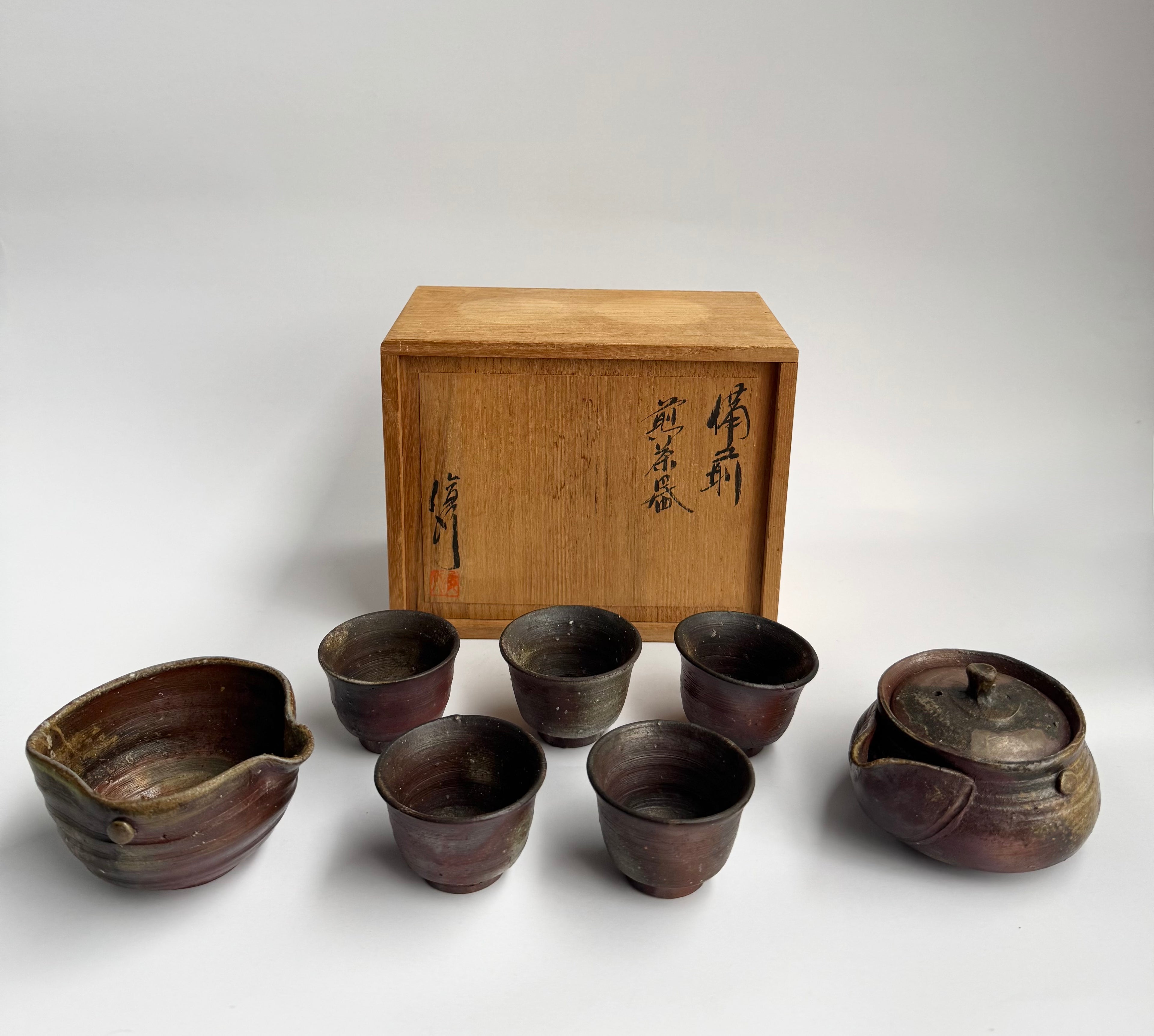 Complete Vintage Bizen Tea Set with Tomobako | Sangiri, Botamochi & Ishihaze Fire Marks | Handmade Japanese Pottery