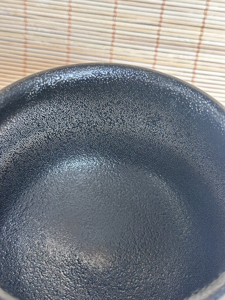 Tanzaku Chawan | Kenzan-Style | Iron-Star Black & Waka Poem White Panel | Kyō-yaki
