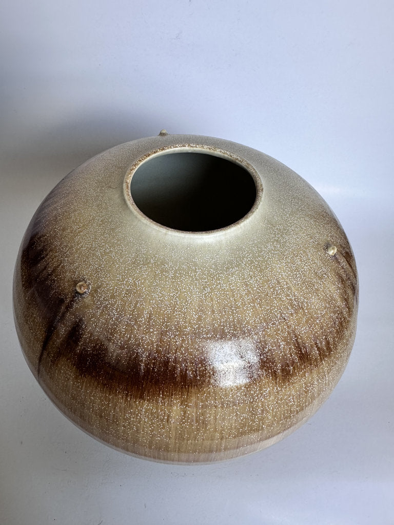 Japanese Studio Stoneware Tsubo — Nuka Ash Glaze, Showa Era