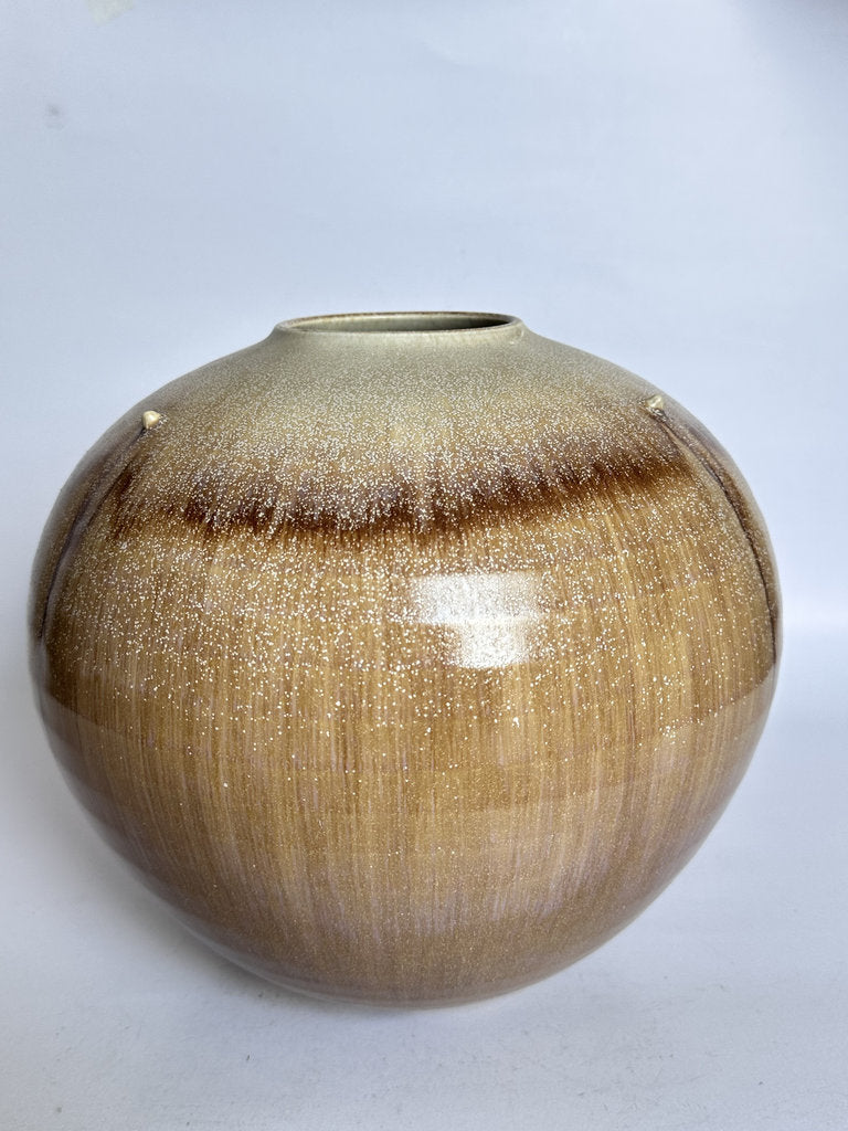 Japanese Studio Stoneware Tsubo — Nuka Ash Glaze, Showa Era