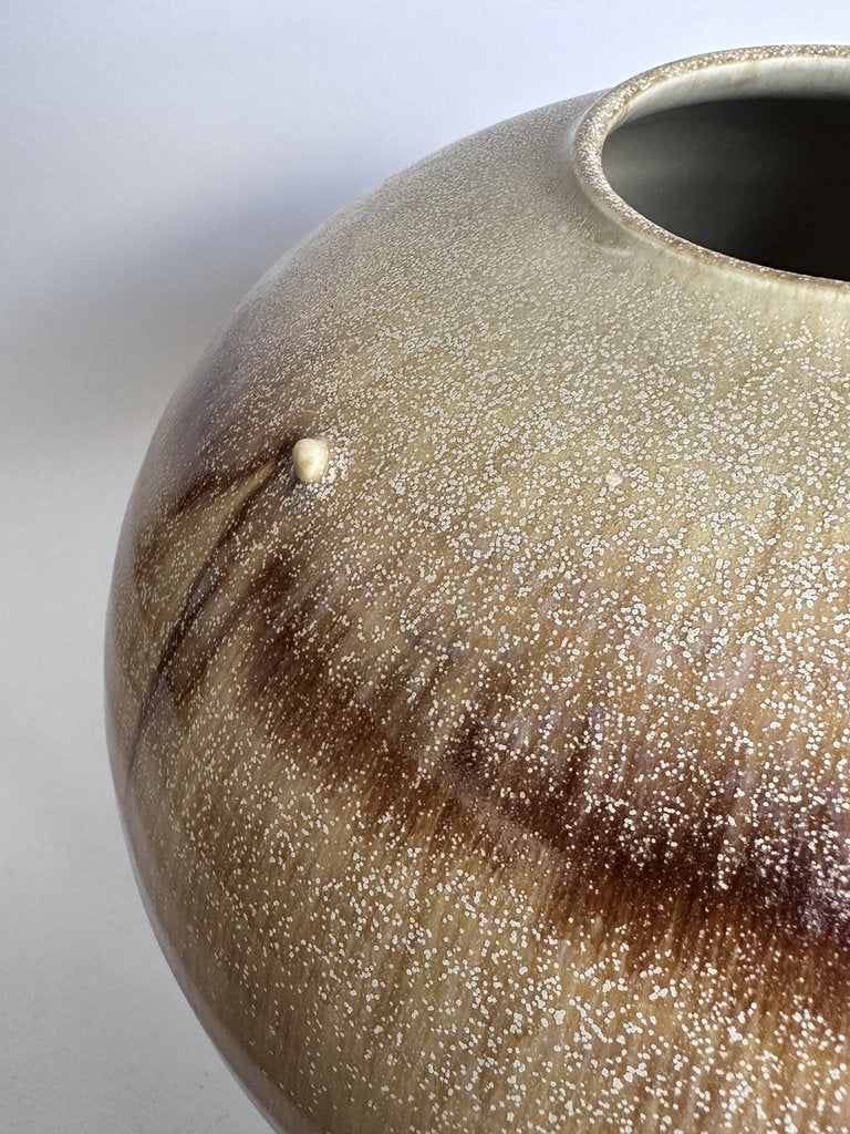 Japanese Studio Stoneware Tsubo — Nuka Ash Glaze, Showa Era