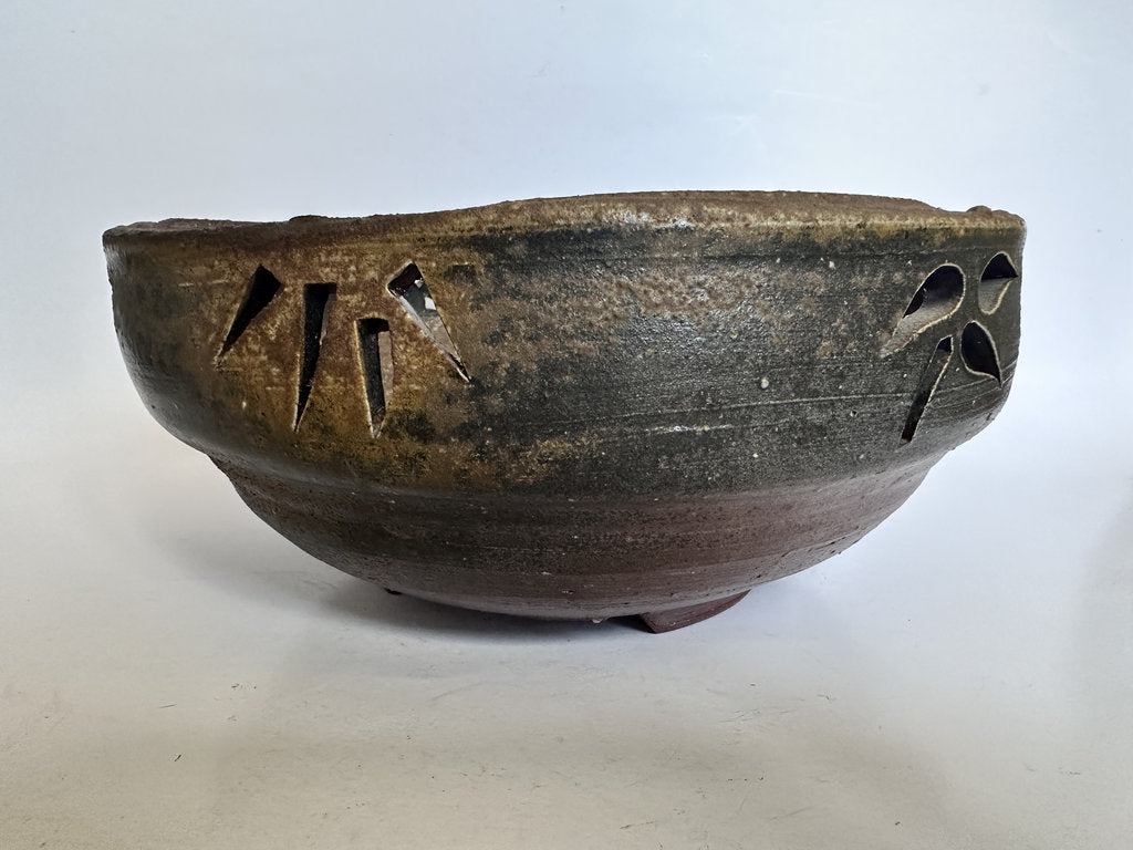 Bizen-yaki Sukashibori Hanaire — Shouzan-gama, Goma & Botamochi