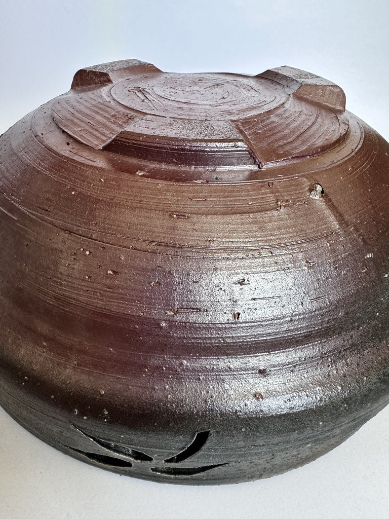 Bizen-yaki Sukashibori Hanaire — Shouzan-gama, Goma & Botamochi