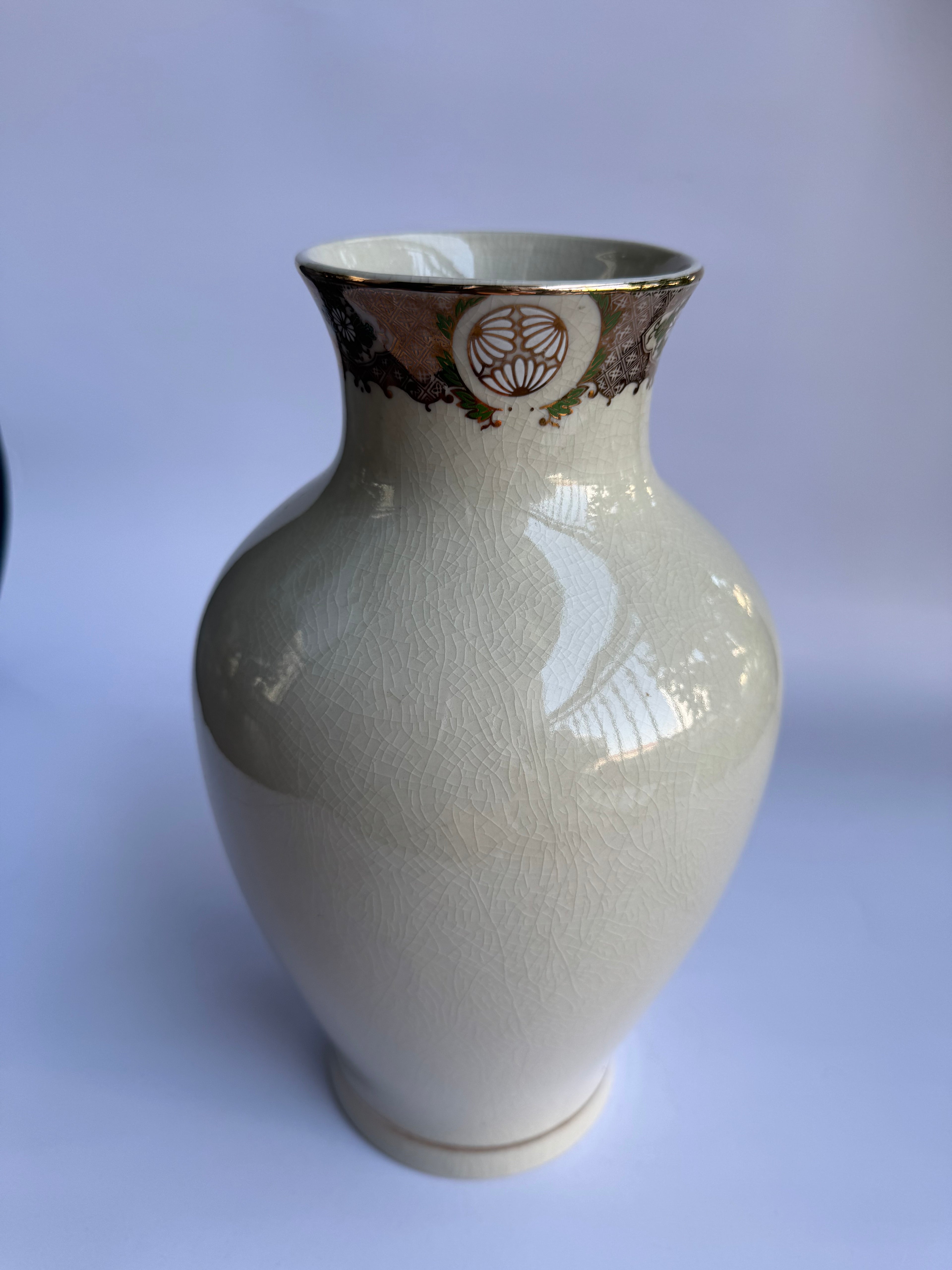 Vintage Japanese Satsuma Vase | Hand-Painted Floral & Gilded Design | Crackle Glaze Art Pottery