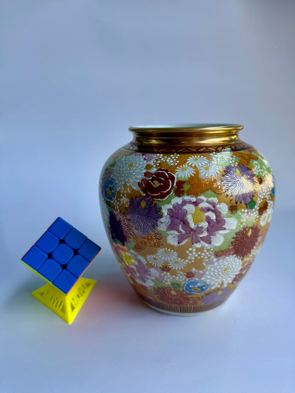 Kutani Vase - Hand-Painted Multi-Color Floral Porcelain