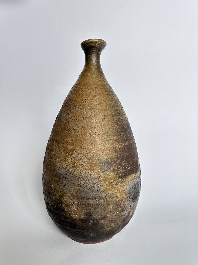 Bizen Yaki Hanaire Vase | Showa Period | Natural Hi-iro Goma Sangiri Anagama Fire