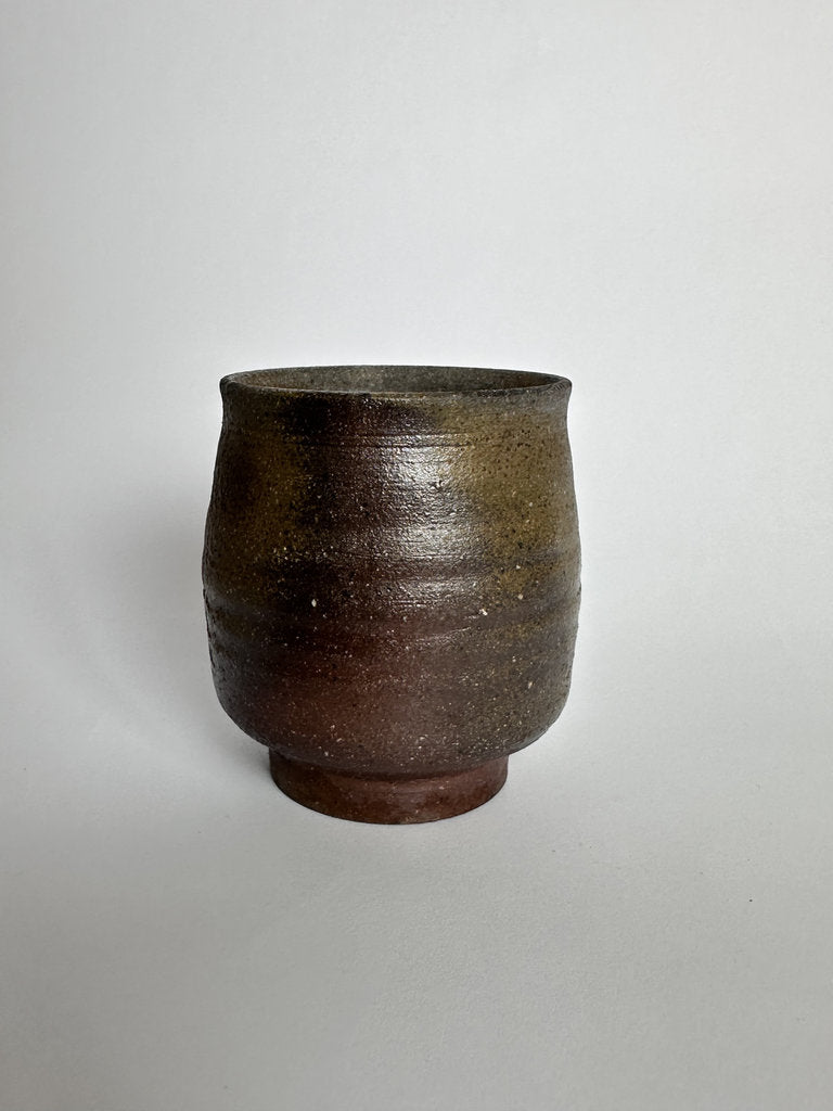Bizen Yaki Yunomi Tea Cup | Showa Period | Hi-iro Goma & Interior Shizen-yu Glaze