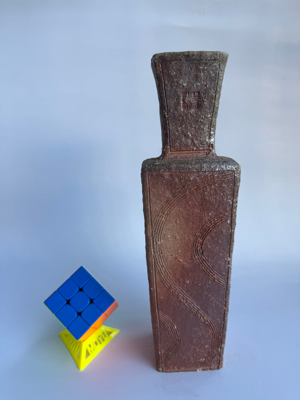 Bizen Ware Square Vase – Rustic Stone-Body Japanese Ceramic