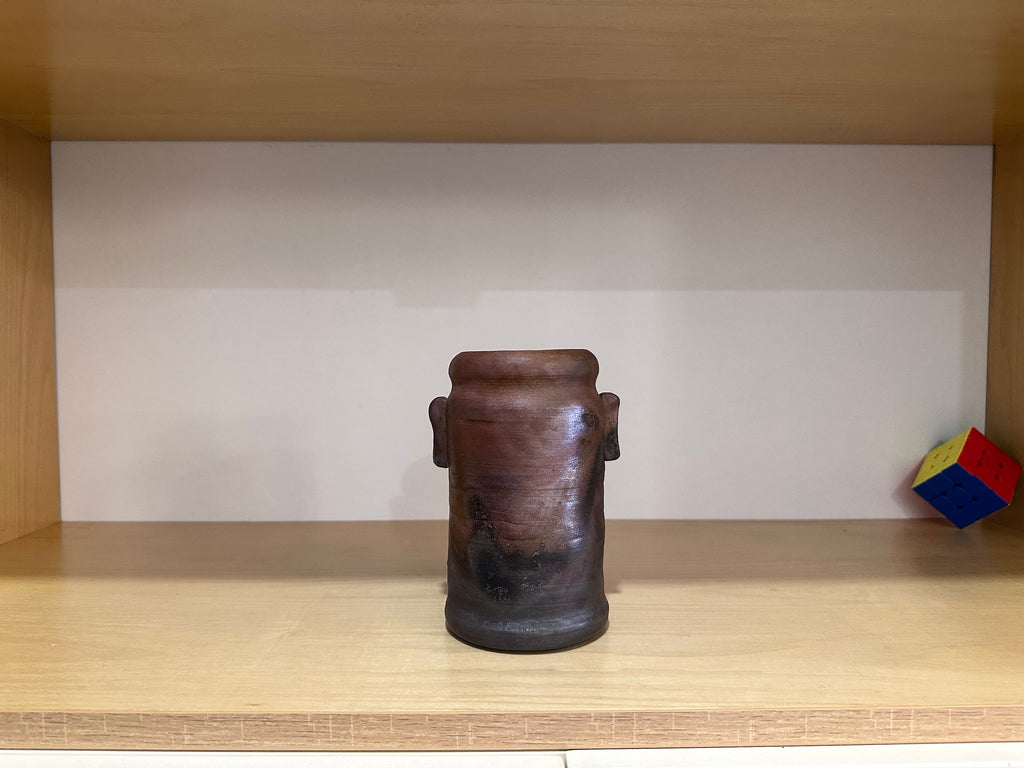 Bizen Flower Vase with Hi-iro Fire Marks