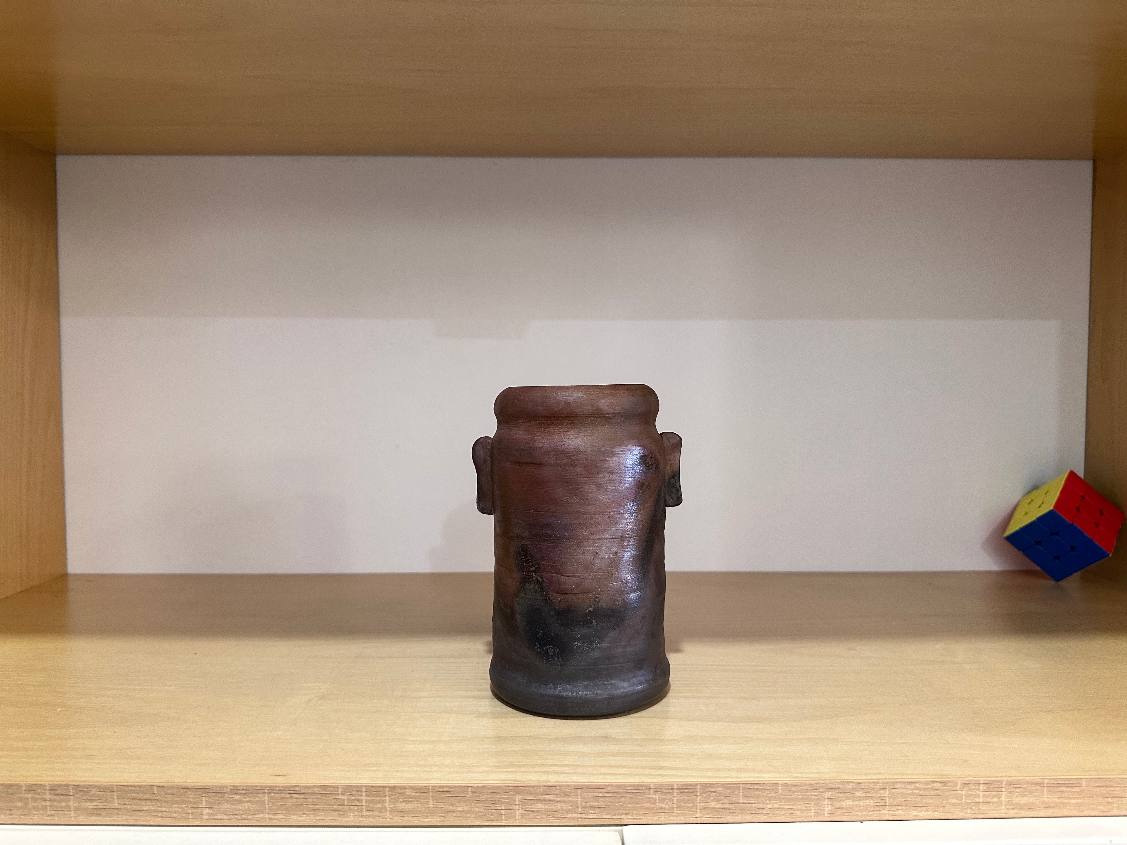Bizen Flower Vase with Hi-iro Fire Marks